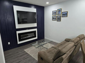 2 BedRooms Deluxe Suite with Full Kitchen